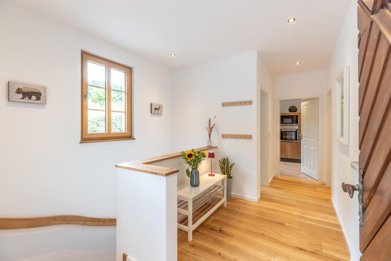 Landhaus Karbach Komplett Oder Einzelne Wohneinheiten Villa Inkl Sauna Bzw Waldhaeuschen Hirten المظهر الخارجي الصورة